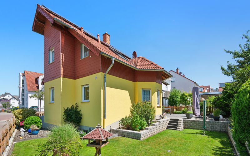 Garten mit Terrasse
