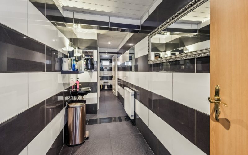 Kundentoilette (Damen)