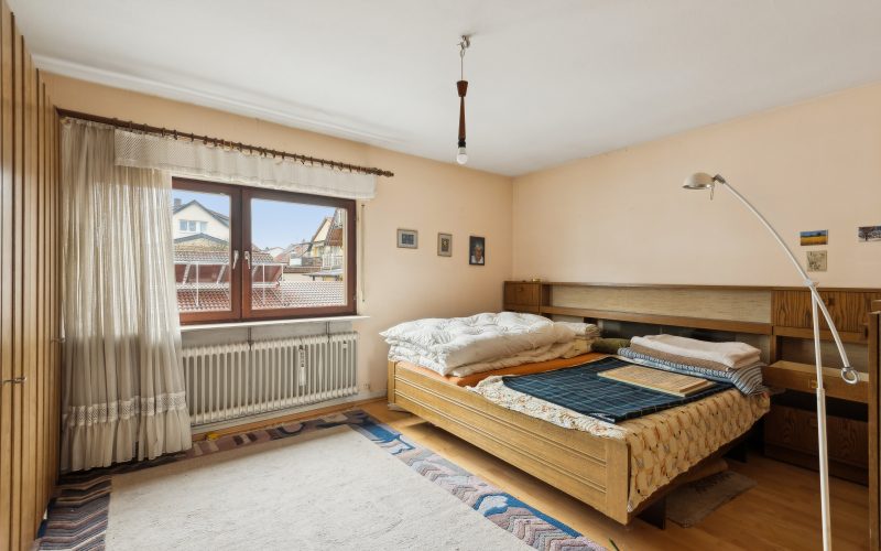 Schlafzimmer 1 (OG)