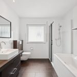 Badezimmer (inkl. Möbel)
