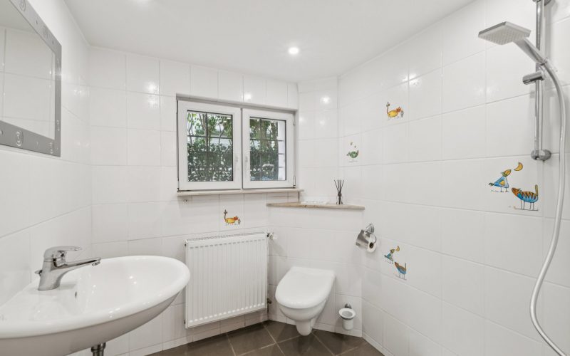 Badezimmer (KG)