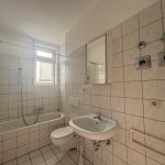 Badezimmer mit Badwanne